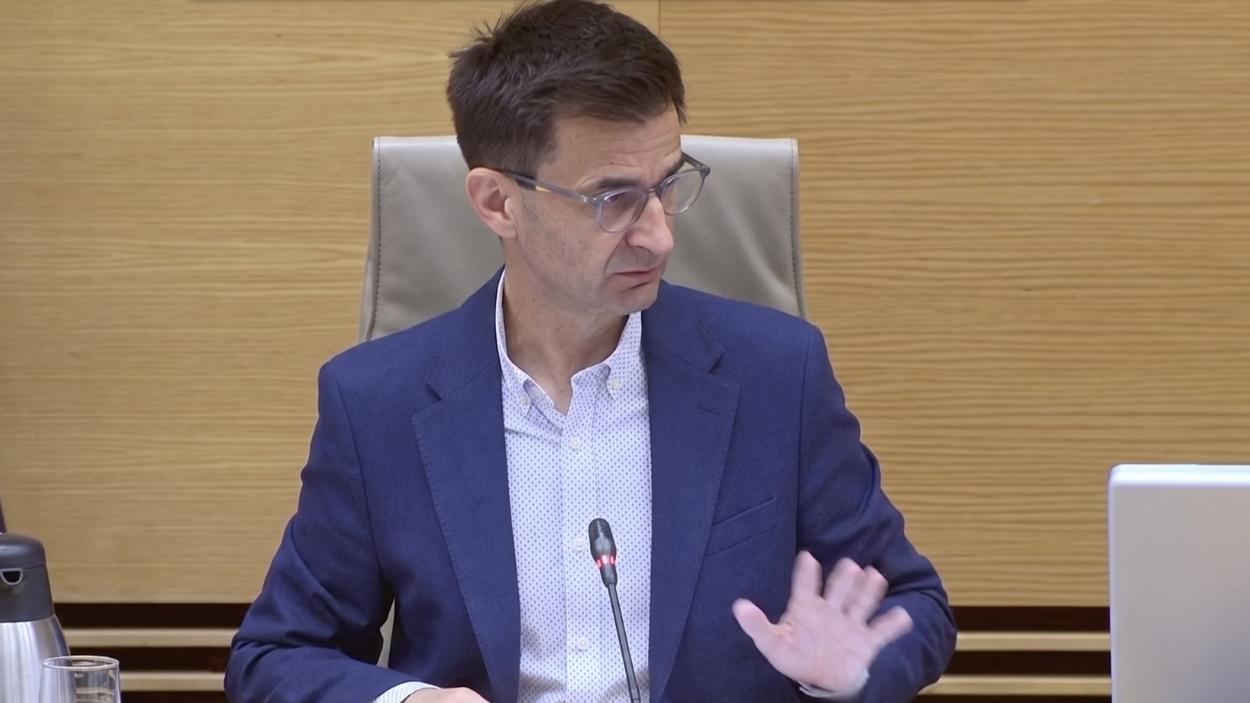 José Pablo López en su intervención en el Senado
