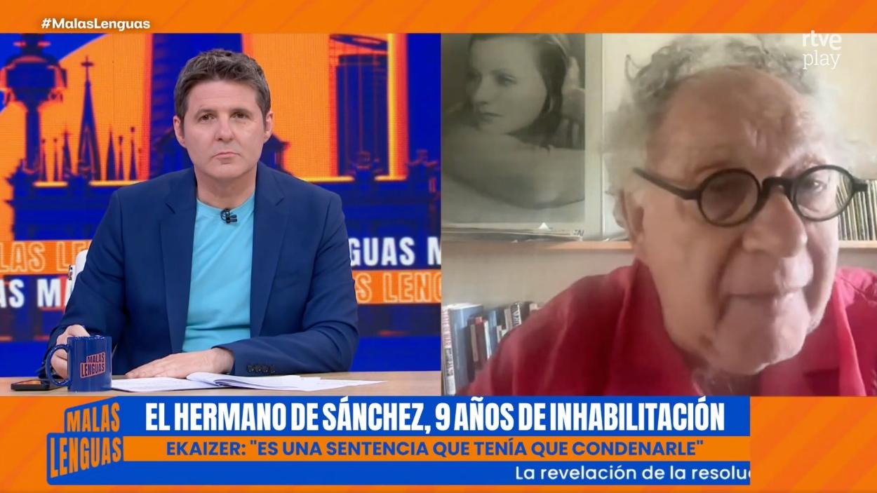 Jesús Cintora y Ernesto Ekaizer en 'Malas Lenguas'. RTVE. 