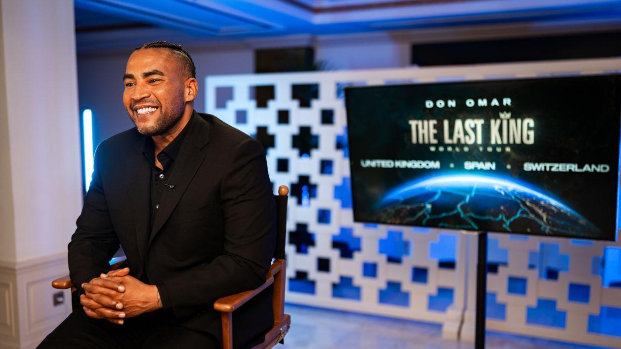 Don Omar durante la entrevista con Revista Bando. 