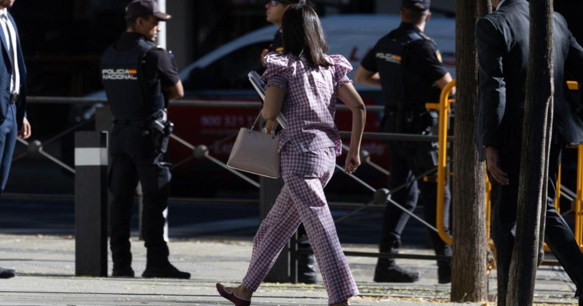 La directora general de la Guardia Civil, Mercedes González, asegura que «está en la lista de víctimas de Cerdán»