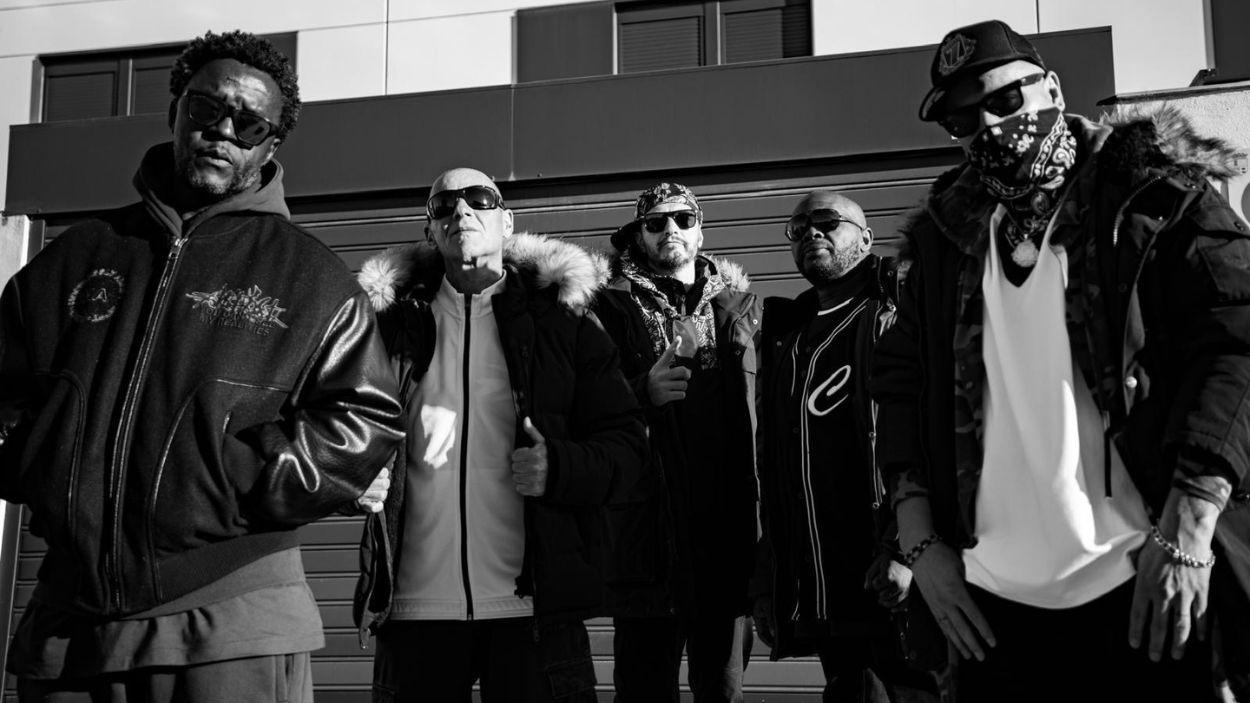 Foto promocional de VKR, el grupo de HipHop de Torrejón de Ardoz que cumple 30 años de carrera. 