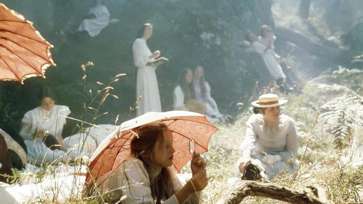 ‘Picnic in hanging rock’