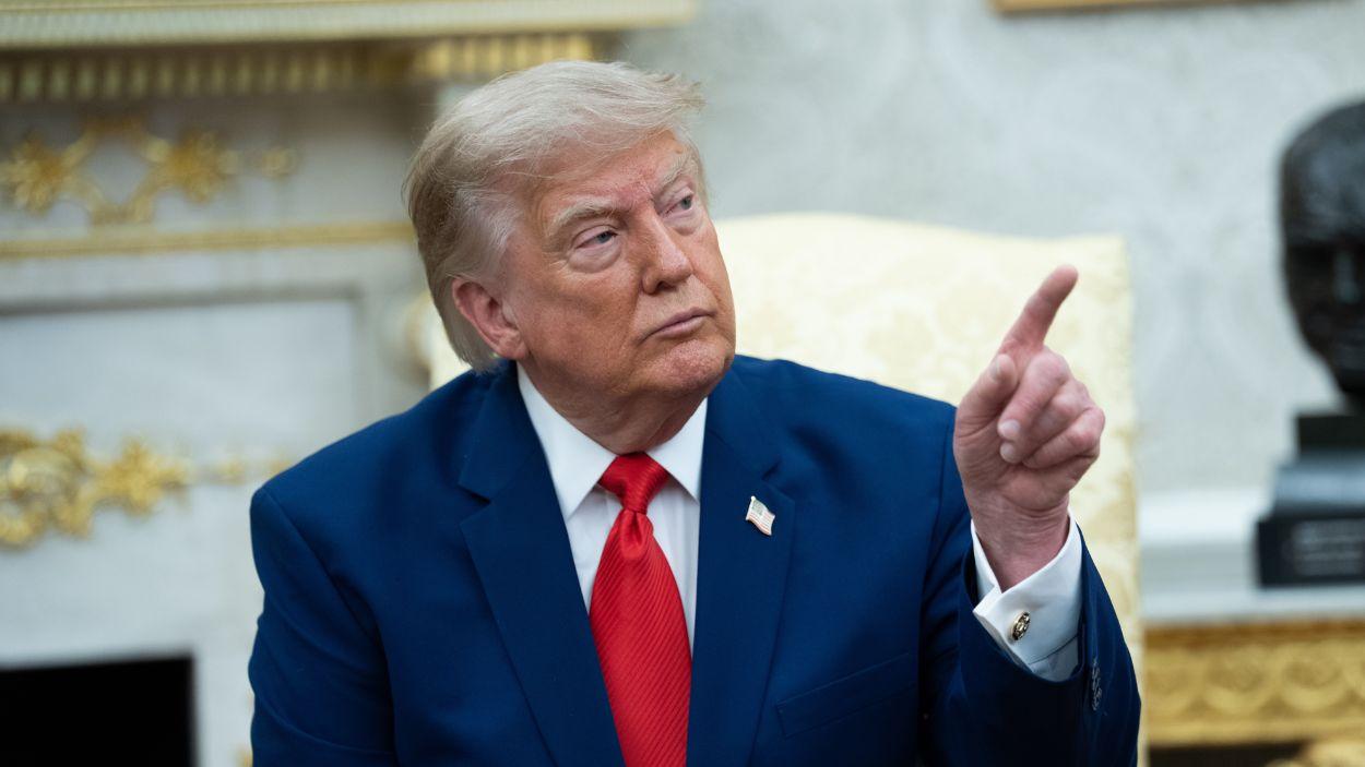 El presidente de Estados Unidos, Donald Trump, atendiendo a los medios de comunicación en la Casa Blanca. EP.