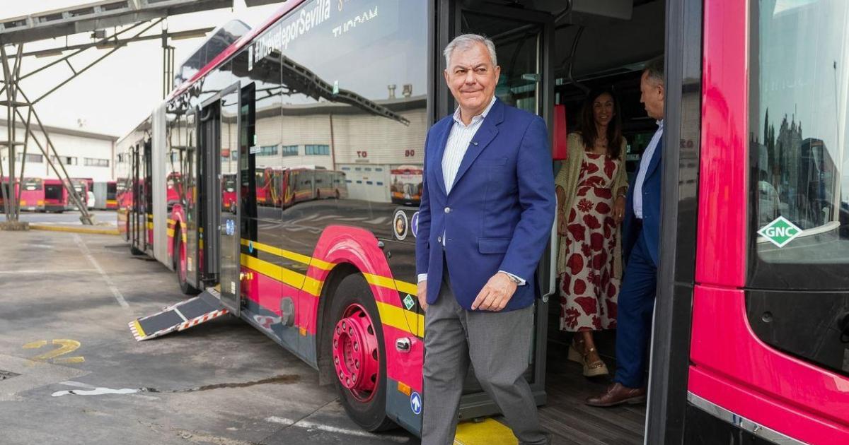 Los Servicios Sociales de Sevilla critican que el plan de Sanz llega sin más personal ni plazos