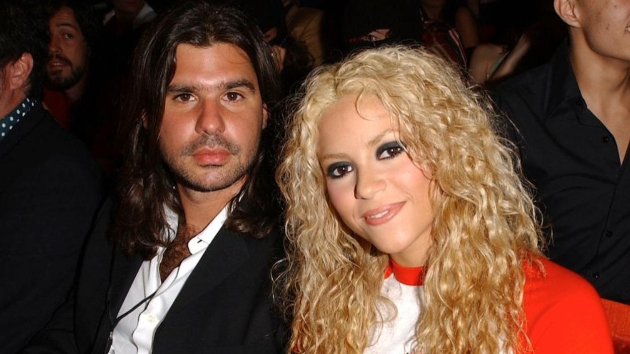 Shakira y Antonio de la Rúa 