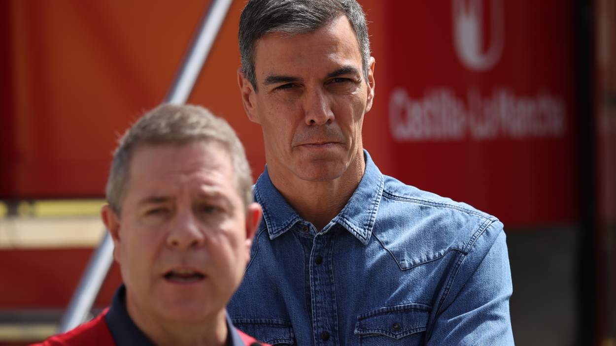 Imagen de archivo del presidente de Castilla-La Mancha, Emiliano García-Page, y el presidente del Gobierno, Pedro Sánchez. EP.
