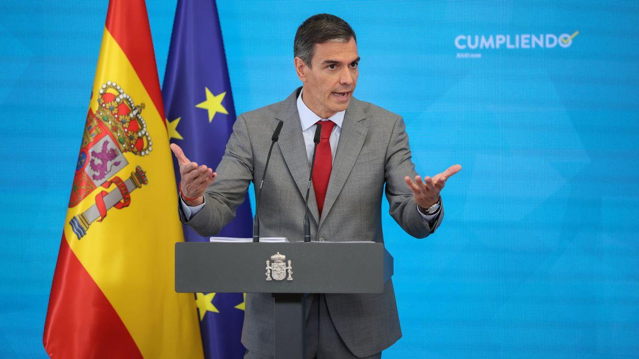 Sánchez hace balance del curso político antes del parón estival. EP
