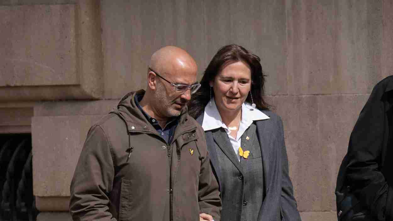 El Gobierno concede un indulto parcial a Borrás. EP