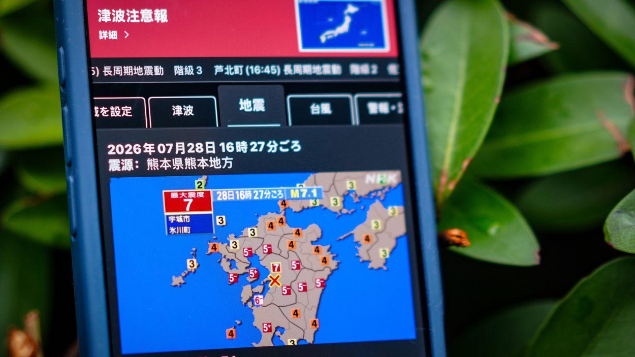 El terremoto de 7,1 grados registrado en Japón provoca la muerte de, al menos, 13 personas y deja 200 heridos
