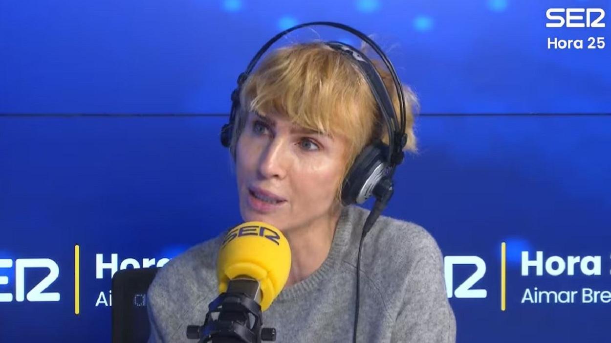 Astrid Gil-Casares en una entrevista para la Cadena Ser. Abril de 2025.