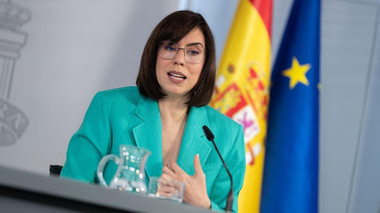 La ministra de Ciencia, Innovación y Universidades, Diana Morant, interviene durante la rueda de prensa posterior al Consejo de Ministros, a 19 de mayo de 2026. EP.