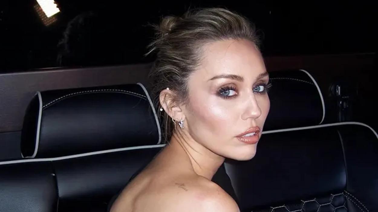 Miley Cyrus su décimo álbum
