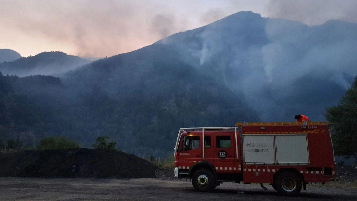 Incendio de Senet (Lleida). Bombers de la Generalitat