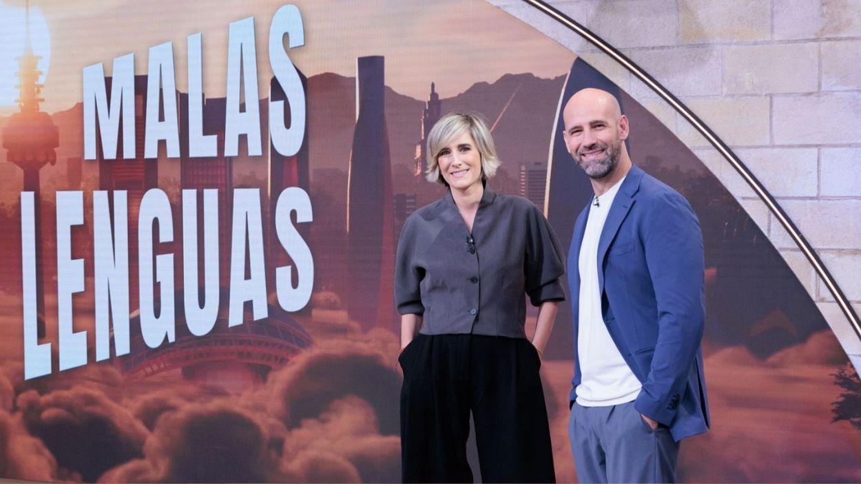 Ane Ibarzabal y Gonzalo Miró en 'Malas Lenguas'. TVE