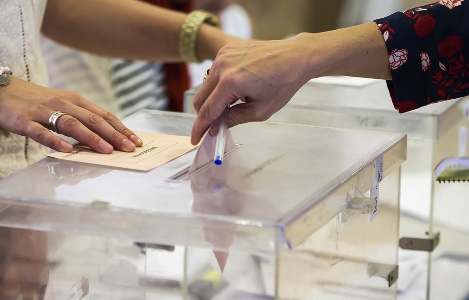 Urna electoral. Urna electoral.