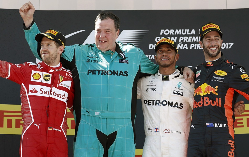 Los vencedores del Gran Premio de España de F1, Hamilton, Vettel y Ricciardo.