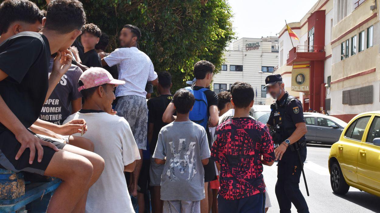 Menores migrantes en Ceuta. EP