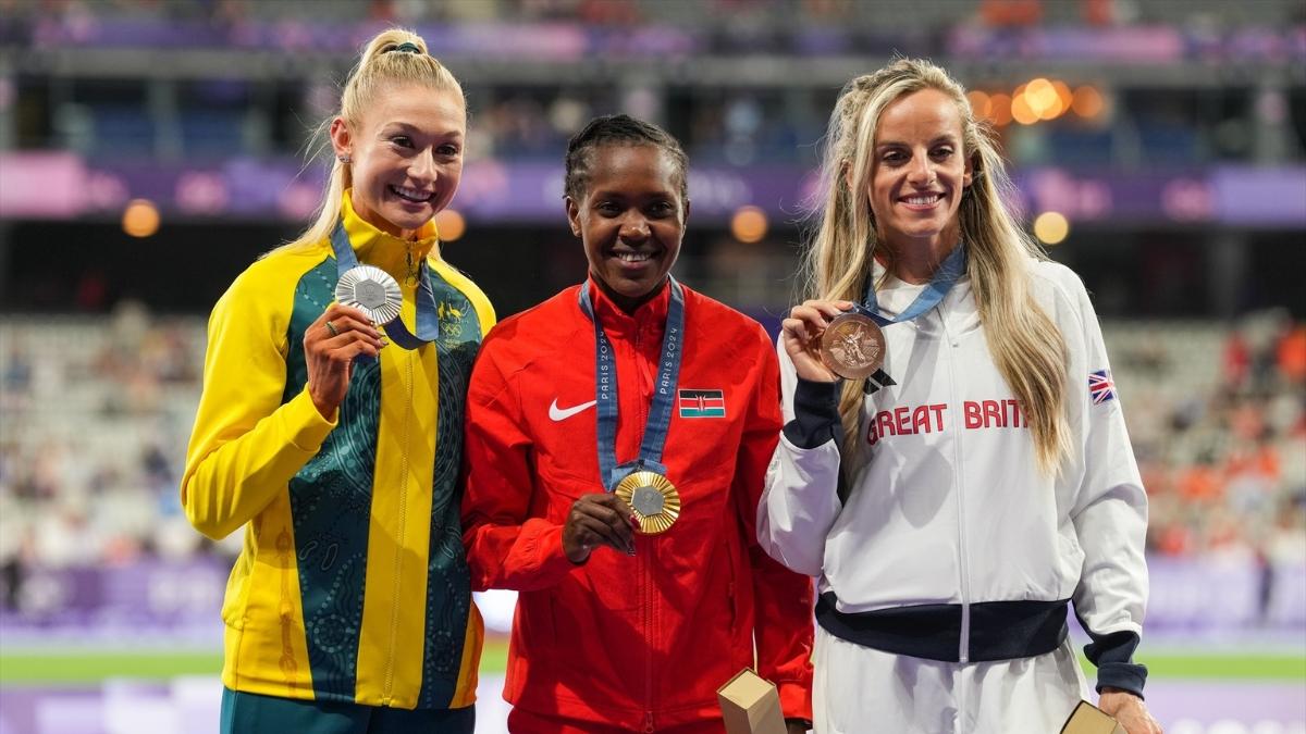 Podio 1500m femenino Juego Olímpicos  2024| EP