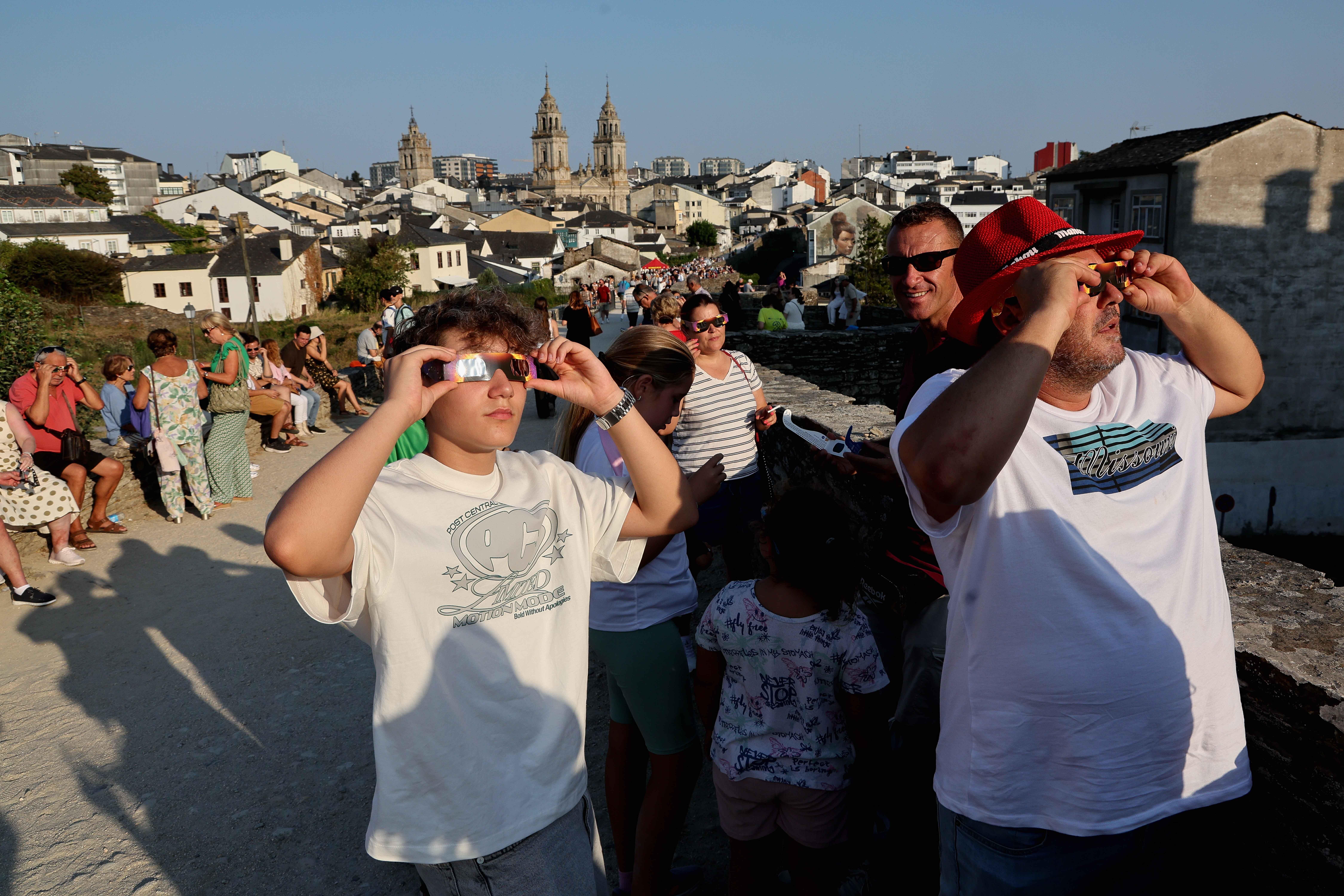 Lugo observa el eclipse solar total de 2026
