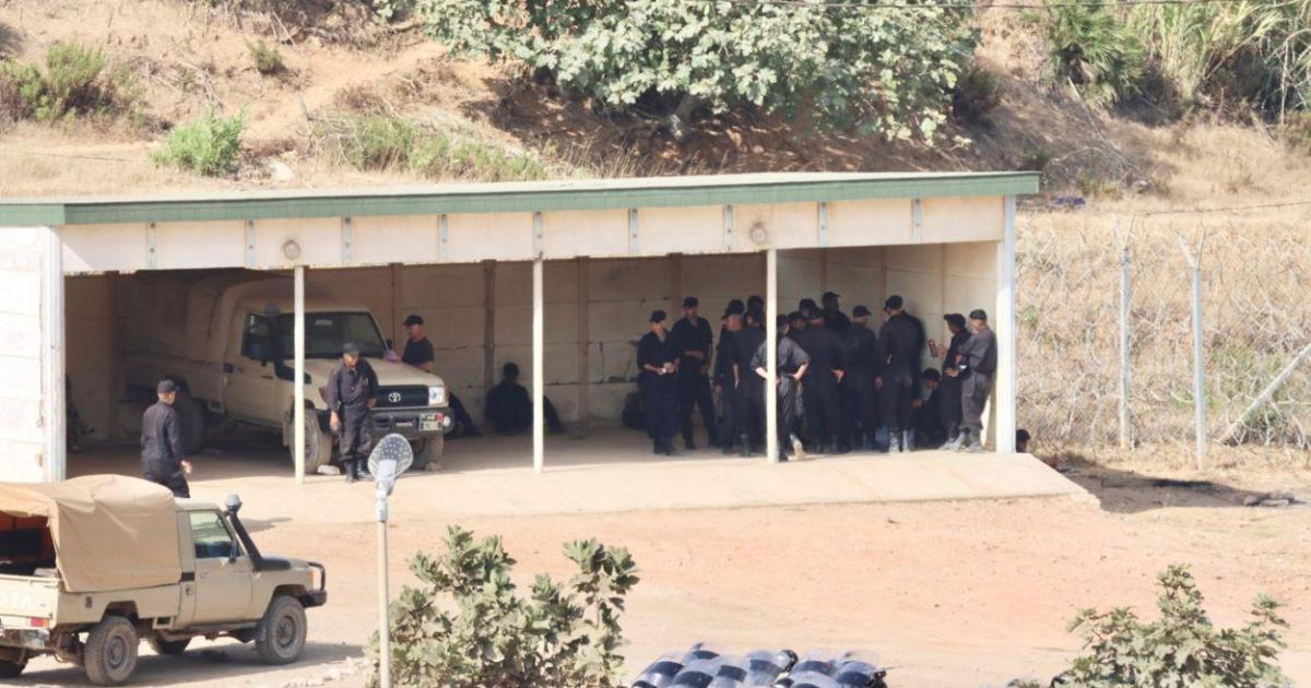 Marruecos eleva a 294 los detenidos cuando intentaban llegar a Ceuta tras los llamamientos