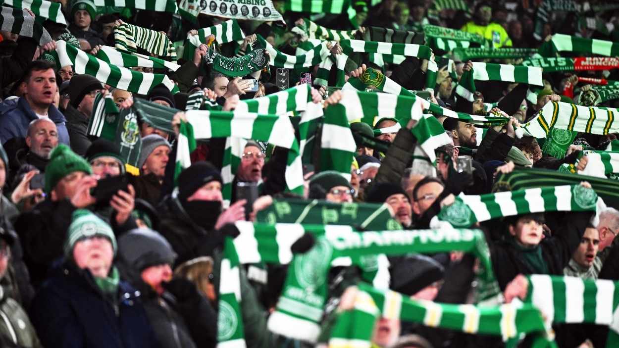La afición del Celtic durante un encuentro. EP