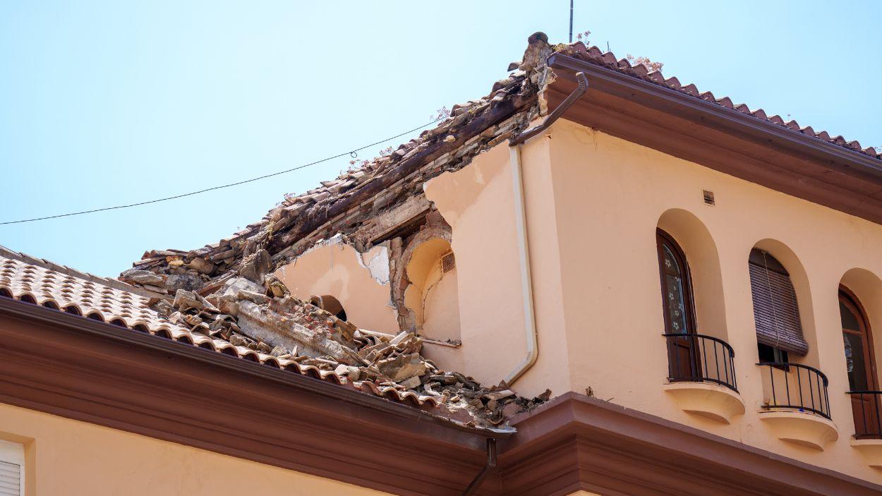 Daños sufridos por los edificios de Granada tras el terremoto del pasado sábado. EP.