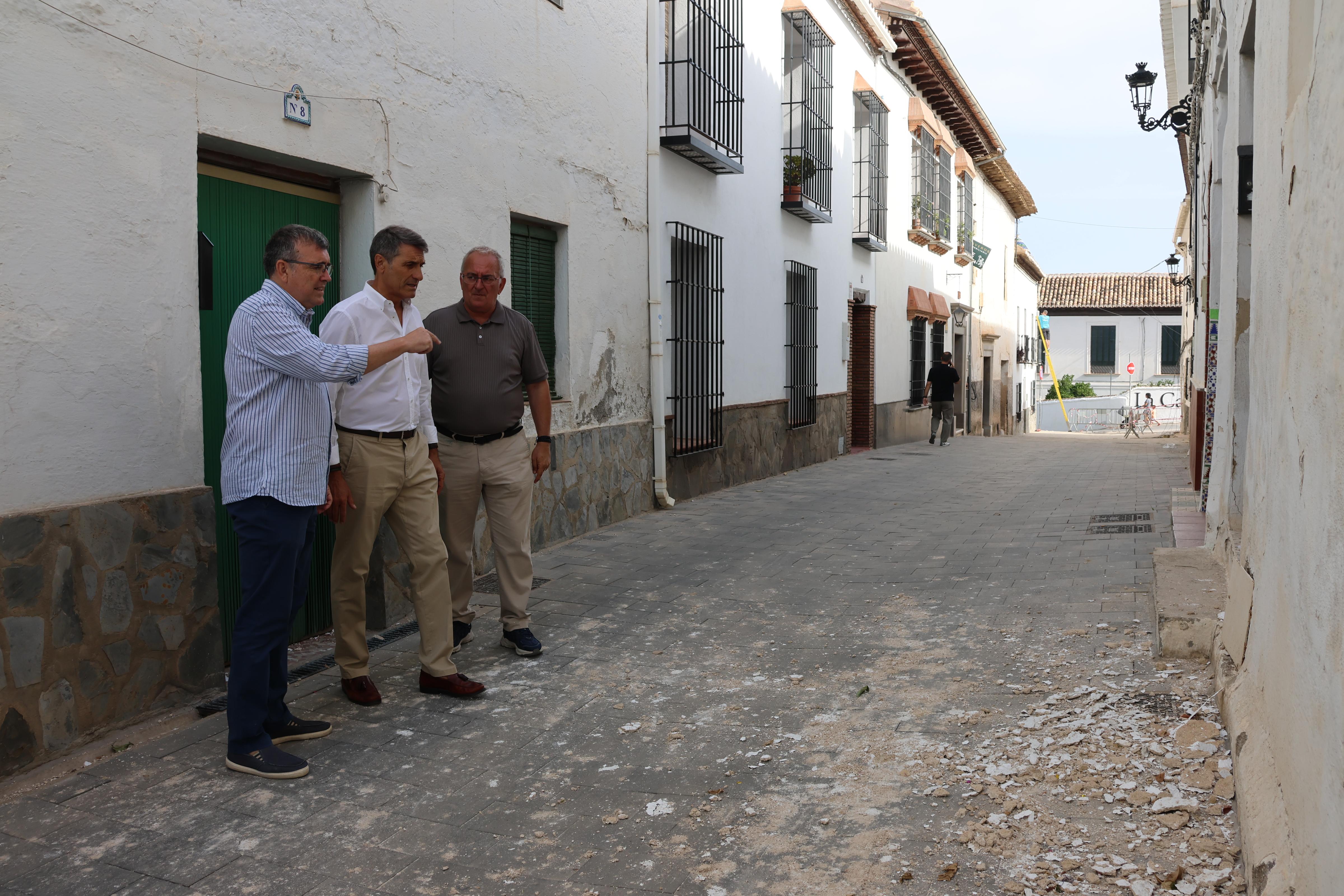 El delegado del Gobierno en Andalucía, Pedro Fernández, visita el municipio de Gójar (Granada) 
