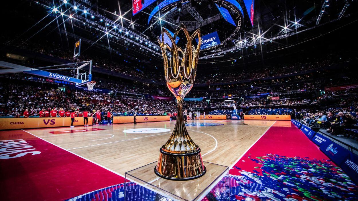 Imagen de recurso del trofeo de la Copa del Mundo de baloncesto femenino. FIBA.