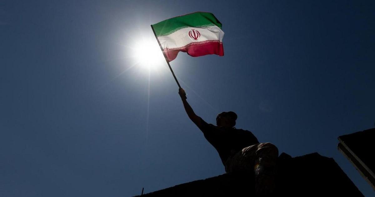Irán avisa de que considerará «enemigos» a aquellos países que respalden la presión económica de EEUU