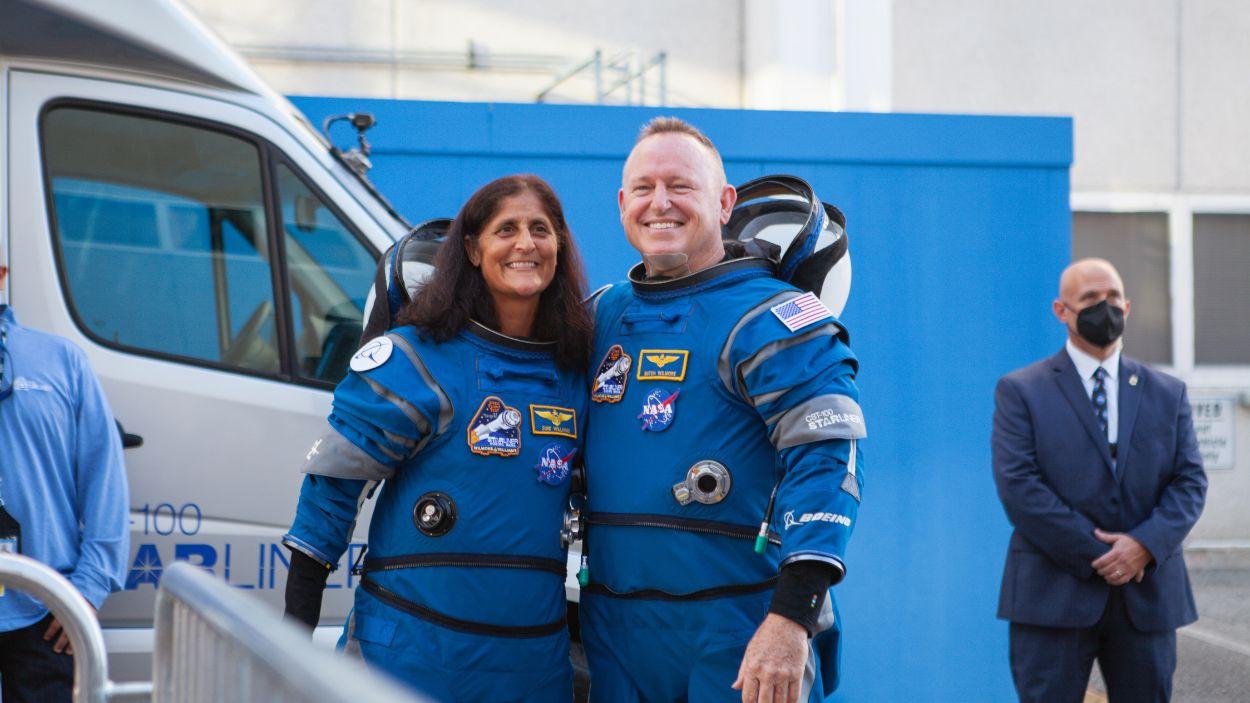 Los astronautas Suni Williams y Butch Wilmore. EP