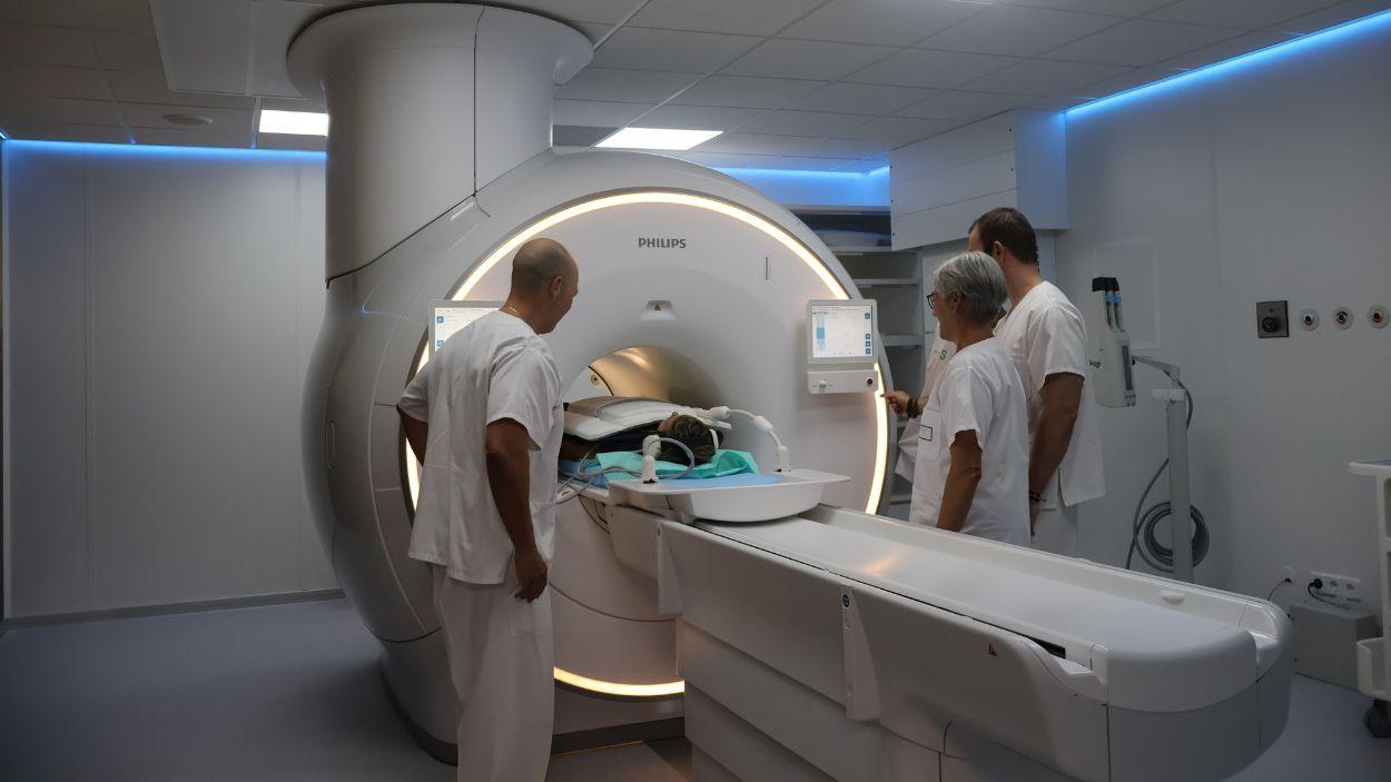 La IA llega a los hospitales de Alcázar y Talavera más de 3 millones para renovar sus resonancias. JCCM.