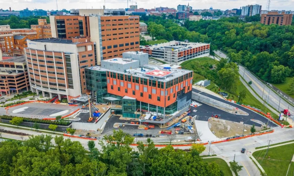 Turner finaliza la primera fase del edificio de servicios ambulatorios del Good Samaritan Hospital. ACS