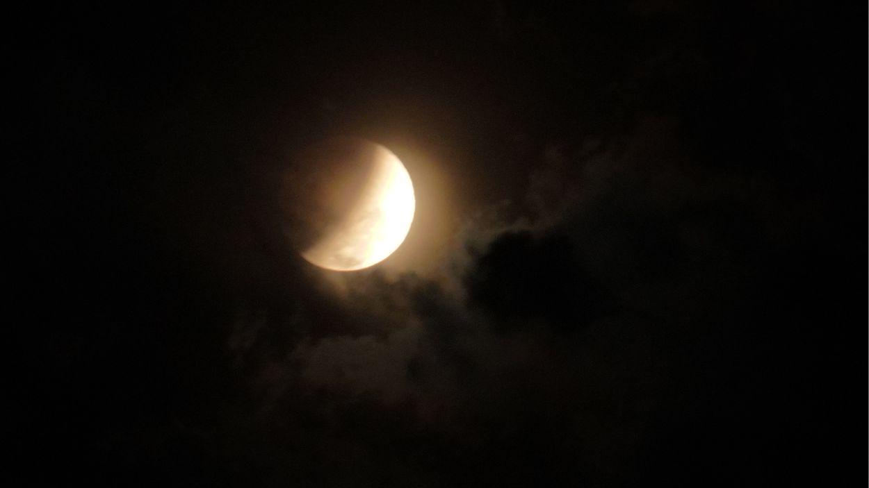 Imagen de un eclipse lunar. EP.