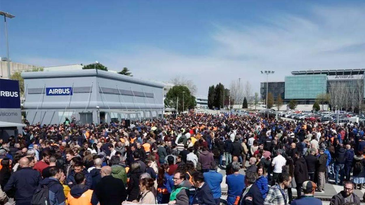 Imagen de los piquetes por la huelga en Airbus.