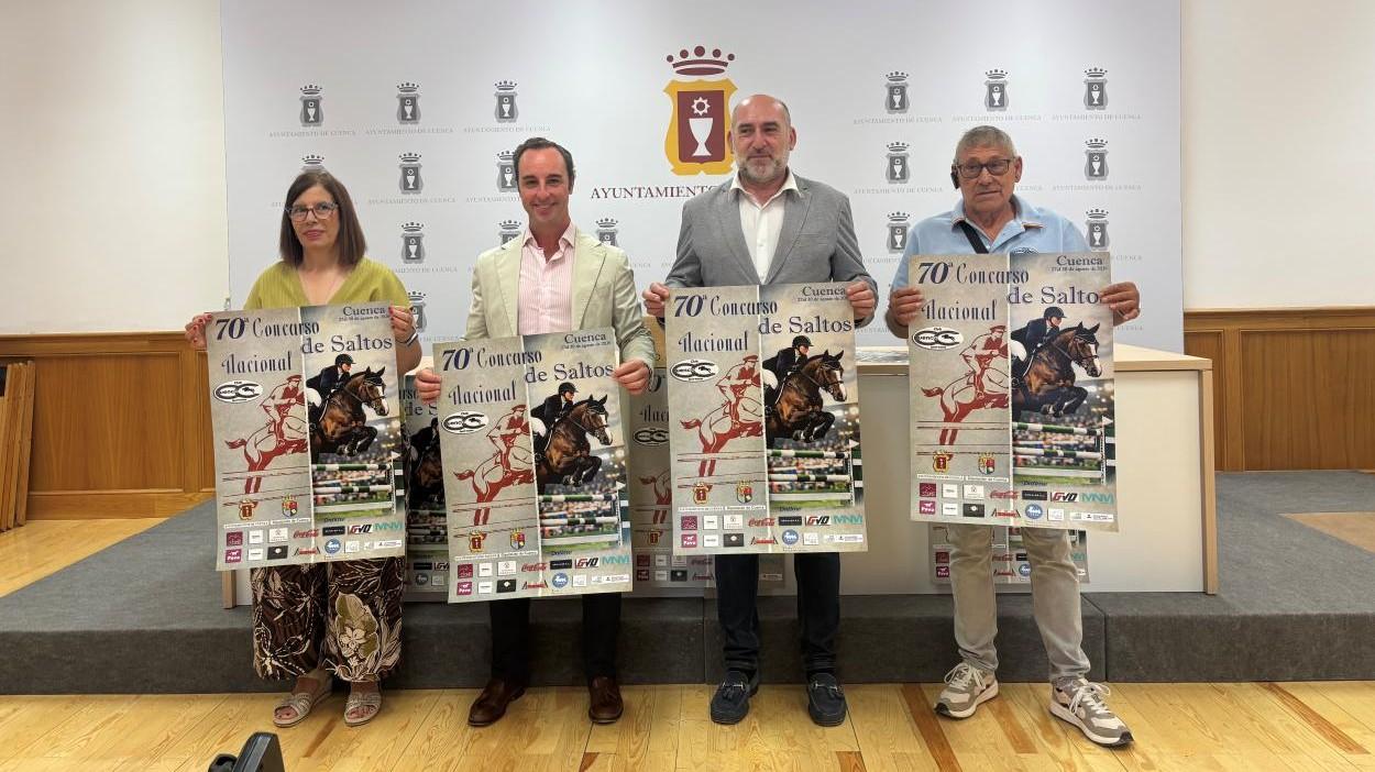 Presentación 70º Concurso Nacional de Saltos de Cuenca. Anabel Salinas