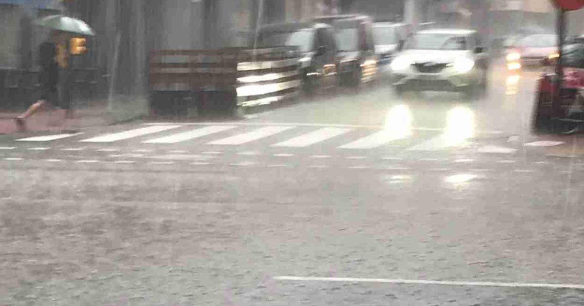 Tormentas en varias zonas y un aviso naranja, los protagonistas del tiempo este viernes