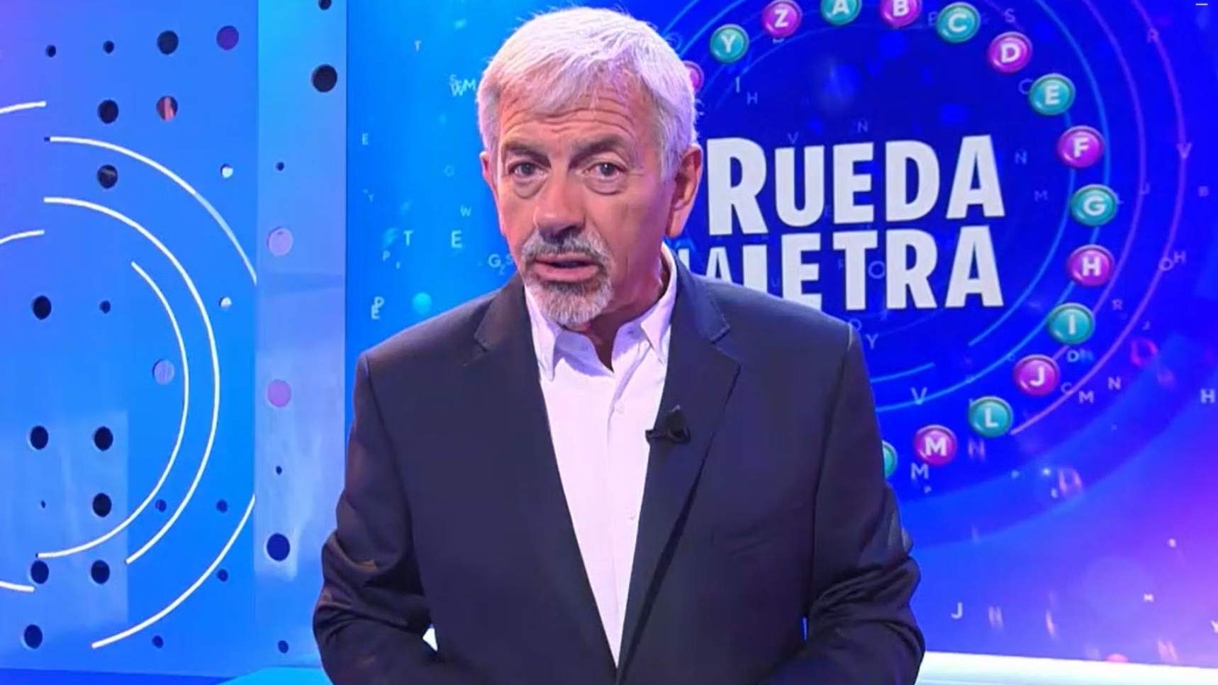 Carlos Sobera en el plató de 'Rueda la letra'