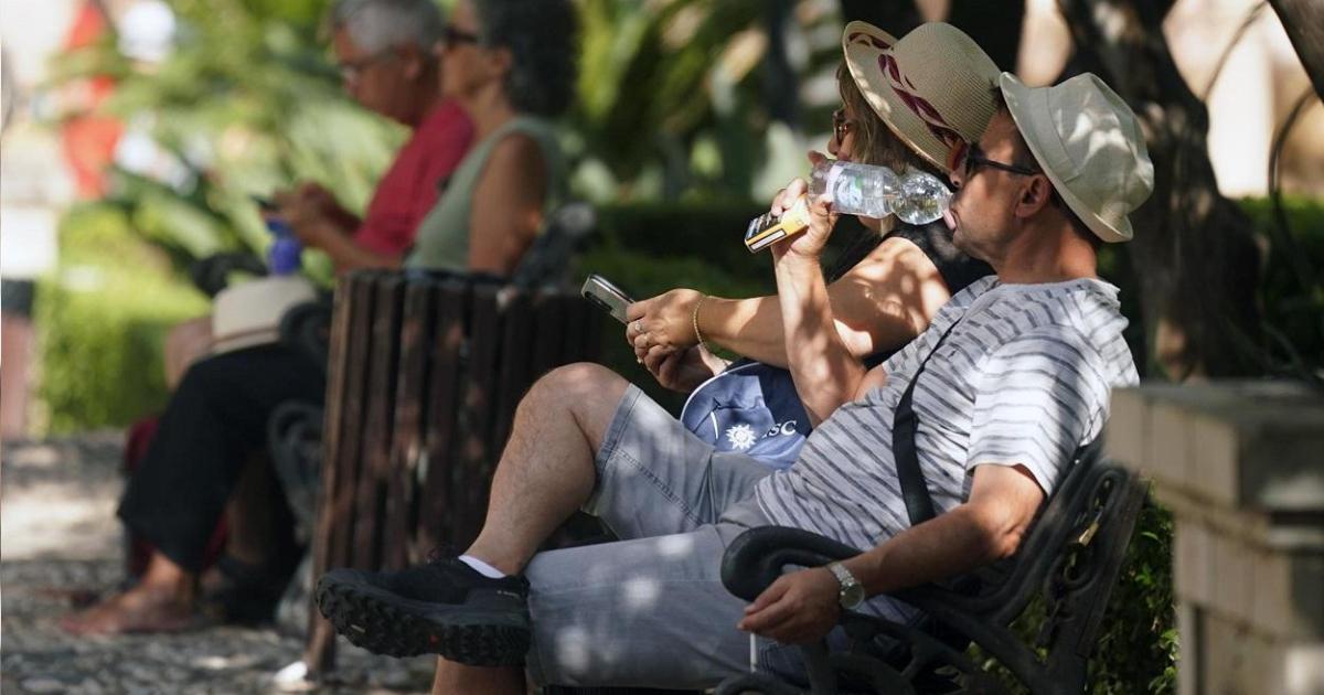 Las temperaturas se estabilizarán este lunes, con descensos en el tercio norte peninsular