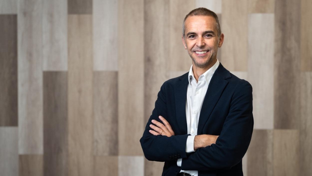 Javier Perales asume la Dirección Comercial de Philip Morris España para impulsar los productos sin humo