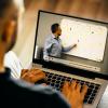 Descubre plataformas de IBM, Microsoft, la UE, Open University, HubSpot o Google para formarte gratis este curso y mejorar tus oportunidades laborales
