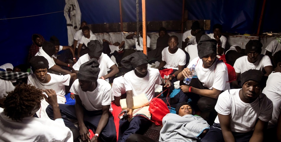 Rescate en alta mar, en la madrugada del domingo 10 de junio, de parte de los 629 inmigrantes que han sido trasladados al barco "Aquarius" Rescate en alta mar, en la madrugada del domingo 10 de junio, de parte de los 629 inmigrantes que han sido trasladados al barco "Aquarius"