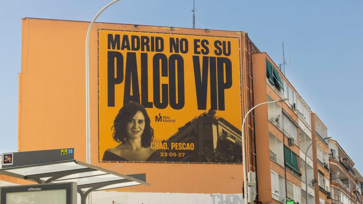 Lona de Más Madrid en Carabanchel. Más Madrid