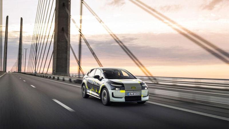 aaaudia2etron puemte