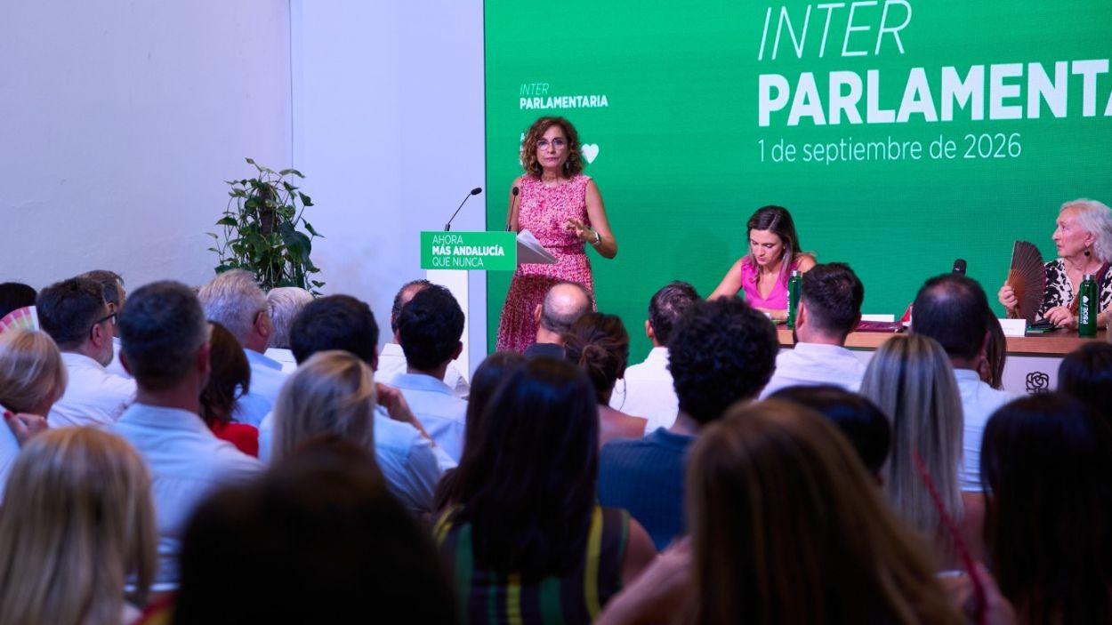 La secretaria general del PSOE-A, María Jesús Montero, durante la reunión de la Interparlamentaria regional socialista / PSOE de Andalucía
