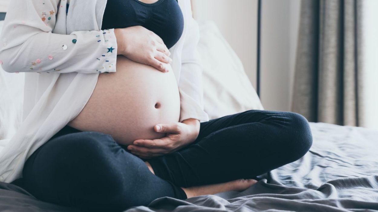 Mujer embarazada  Foto de123RFtopntp