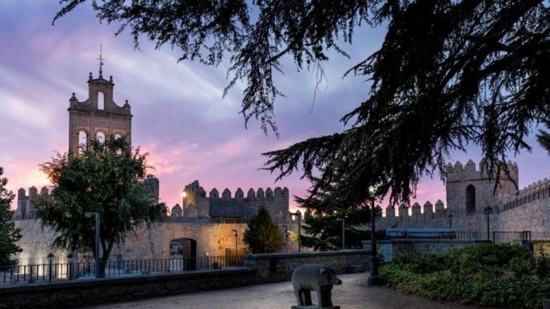 Parador de Ávila. PARADORES Parador de Ávila. PARADORES