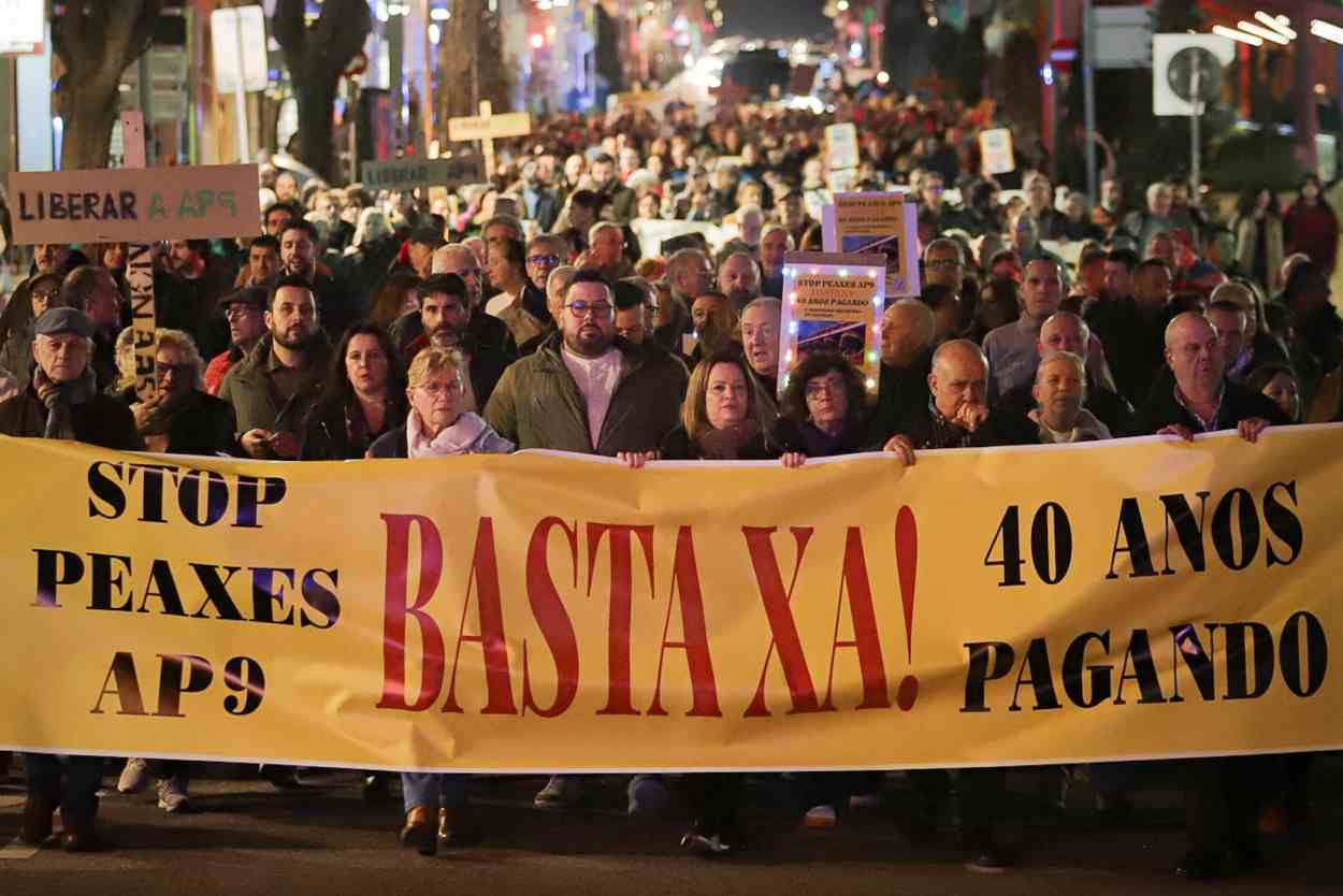 Imagen de una de las protestas celebrada en Vigo a principios de 2026 contra los peajes de la AP-9 (Foto: Europa Press).
