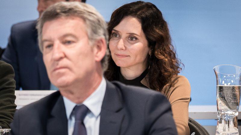La presidenta de la Comunidad de Madrid, Isabel Díaz Ayuso, durante la reunión de la Junta Directiva Nacional del Partido Popular (PP) en la sede de calle Génova, a 19 de mayo de 2025, en Madrid (España). EP.