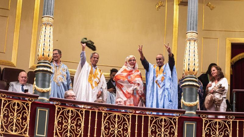 Saharauis celebran la aprobación de la ley para su nacionalización. EP
