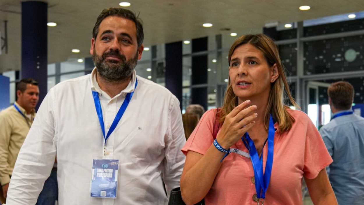 Imagen de archivo de Paco Núñez y de Carolina Agudo, del PP de Castilla-La Mancha. EP.